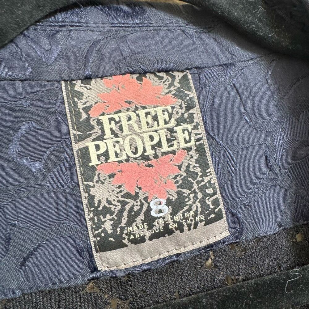 Free People Navy Blue Victorian Jacquard Lace Tie Back Button Blazer Size‎ 8 - Picture 4 of 8